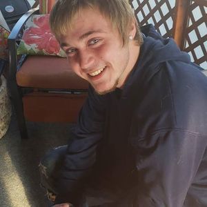 Meet your Posher, Layne